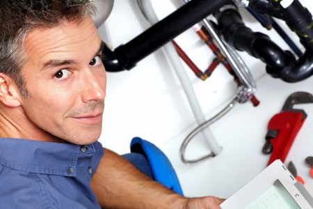 Pourquoi Et Comment Recourir A Un Plombier En Suisse